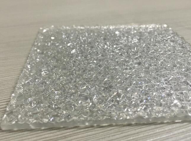 水蜜桃在线视频观看顆粒板的特性及應用有哪些?